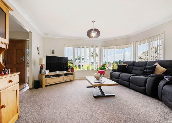  at 14 Manara Place, The Gardens, Manukau City, Auckland
