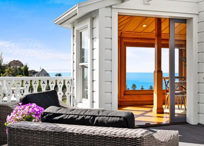  at 18 Sealy Road, Bluff Hill, Napier, Hawke's Bay