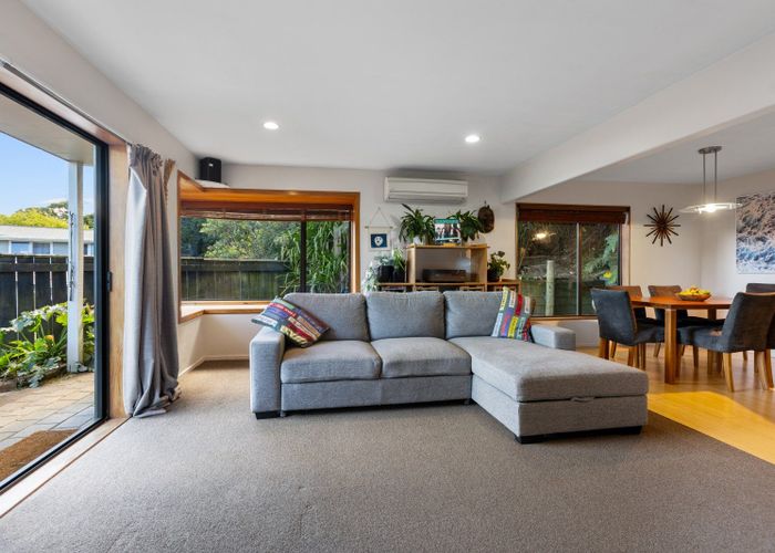  at 33 Beaumont Crescent, Frankleigh Park, New Plymouth, Taranaki