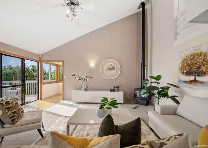  at 30 Telstar Place, Beach Haven, Auckland