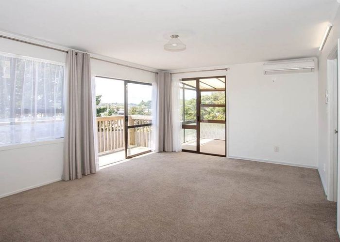  at 390C Richardson Road, Mount Roskill, Auckland City, Auckland