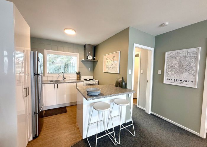  at 2/58 Papanui Road, Merivale, Christchurch City, Canterbury