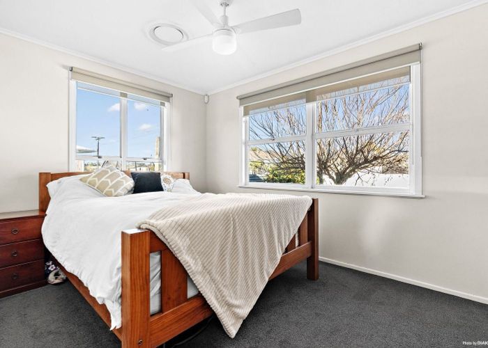  at 20 Greenhaven Avenue, Opaheke, Papakura, Auckland