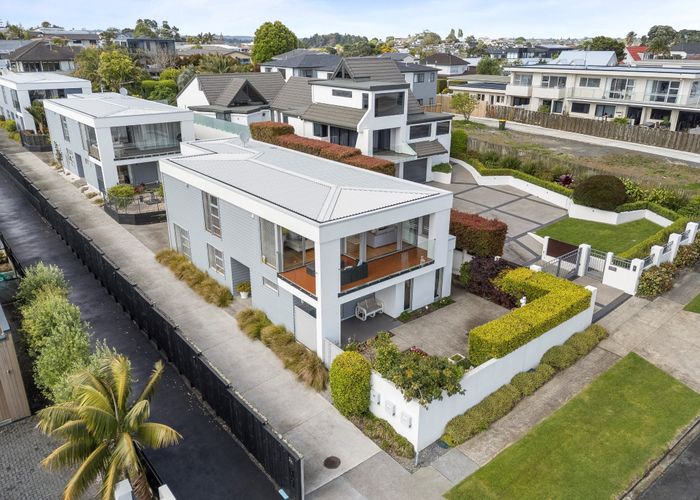  at 38 Takutai Avenue, Bucklands Beach, Manukau City, Auckland