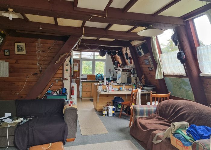  at 27 Mapau Road, Halfmoon Bay / Oban, Stewart Island