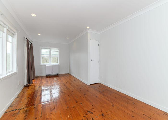  at 70 Hobsonville Road, West Harbour, Waitakere City, Auckland
