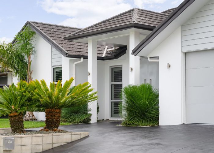  at 12 Brad Avenue, Flagstaff, Hamilton
