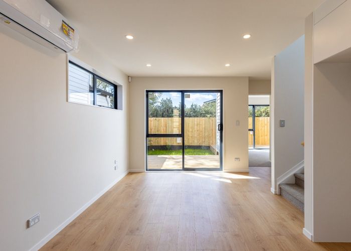  at 6 Kaweka Street, New Lynn, Auckland