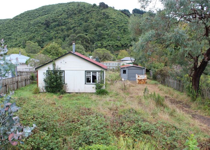 For sale 105 Akatarawa Road, Birchville, Upper Hutt, Wellington