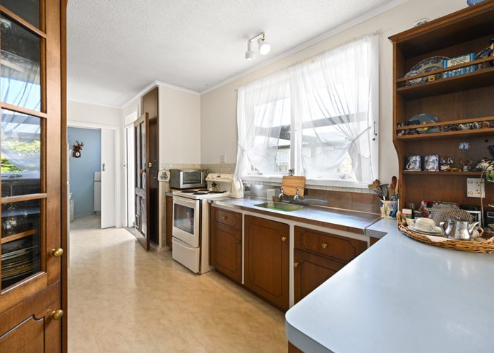  at 53 Garden Heights Avenue, Glenview, Hamilton