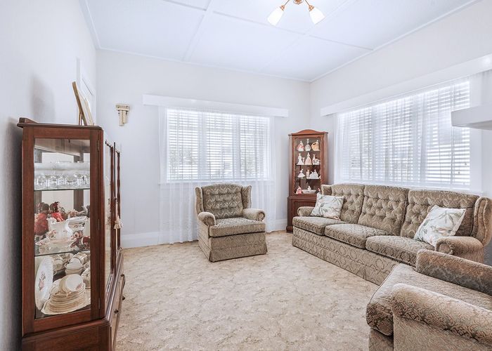  at 61 Cook Street, Hamilton East, Hamilton