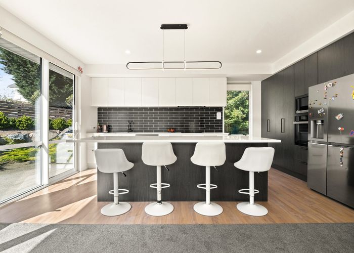  at 16 Redwoods Lane, Helensburgh, Dunedin