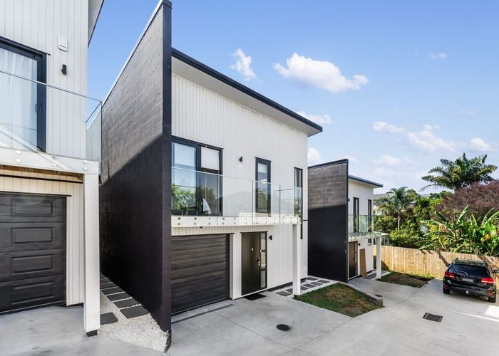  at 32C Apirana Avenue, Glen Innes, Auckland