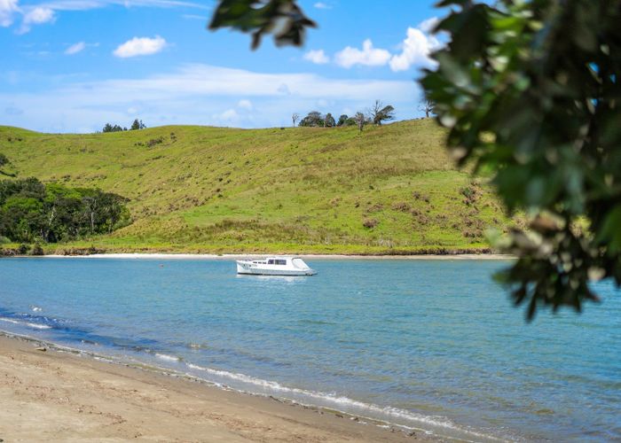  at 89 Clinton Road, Matakana, Rodney, Auckland