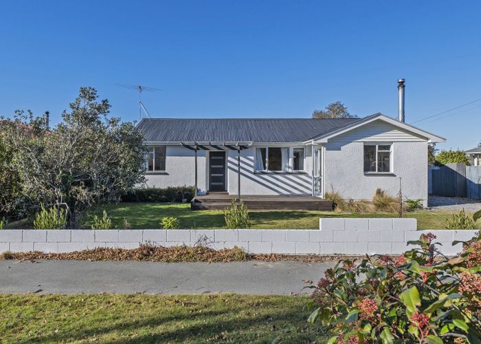  at 8 Kimberley Road, Darfield, Darfield
