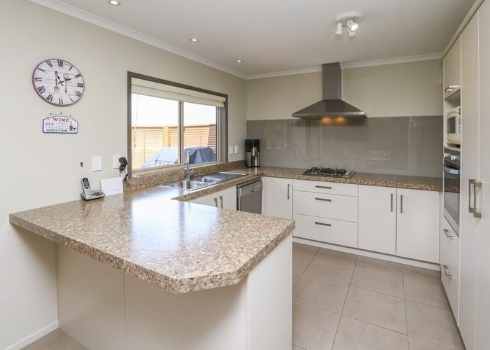  at 38 Heathfield Avenue, Huntington, Hamilton, Waikato