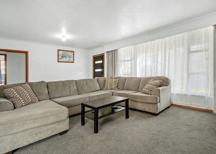  at 50 Oregon Drive, Maoribank, Upper Hutt, Wellington
