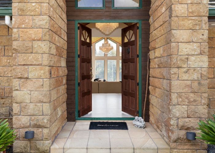  at 384 Clifton Road, Howick