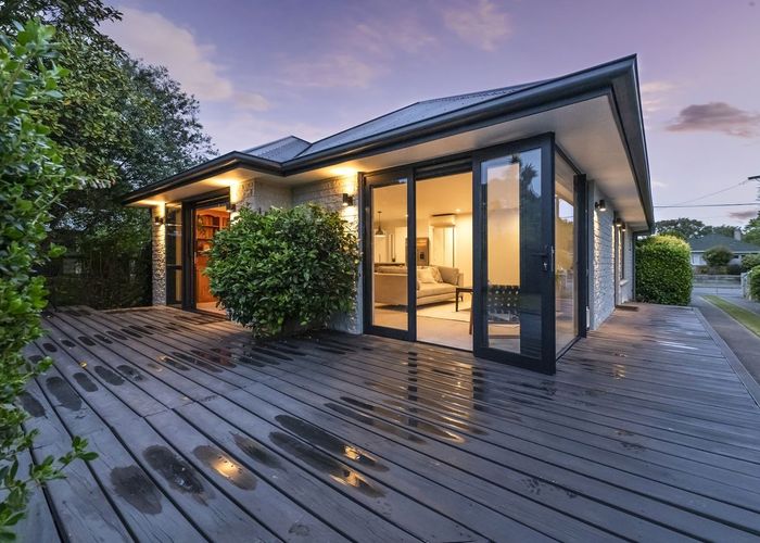  at 17 Mooray Avenue, Bishopdale, Christchurch
