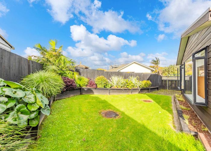  at 1/11 Millhouse Drive, Northpark, Manukau City, Auckland