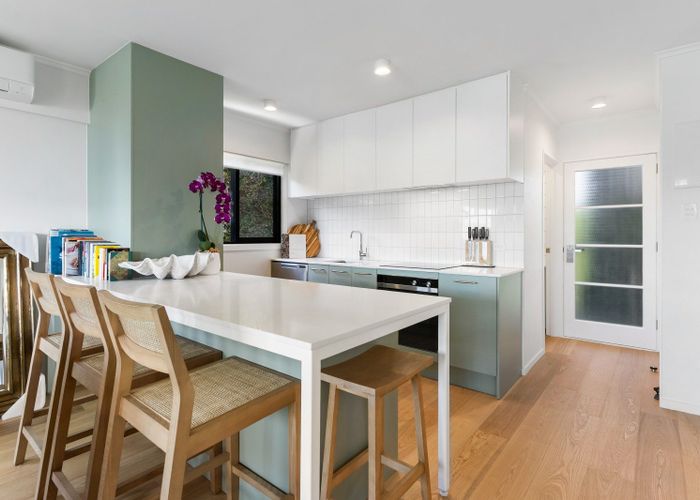  at 8/29 Sentinel Road, Herne Bay, Auckland City, Auckland