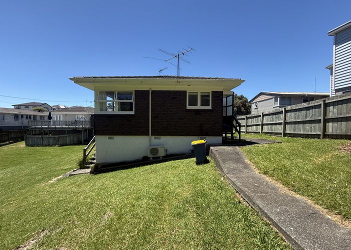  at 4/6 Elliot Avenue, Bayview, North Shore City, Auckland
