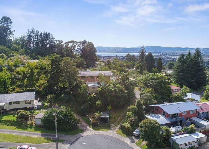  at 5 Edward Street, Western Heights, Rotorua