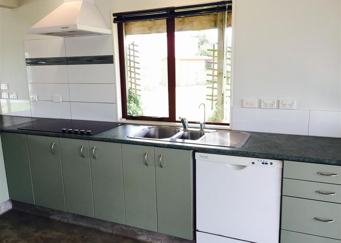  at 151 Field Way, Waikanae Beach, Waikanae