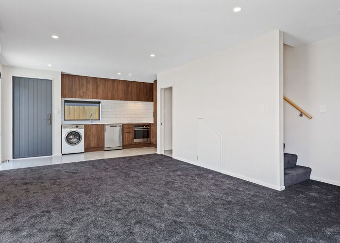  at 4/135 Hills Road, Edgeware, Christchurch City, Canterbury