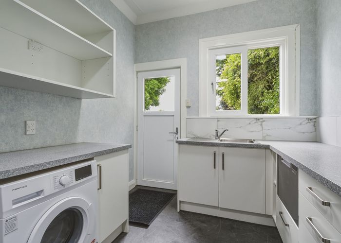  at 37 Sutherland Street, City Centre, Dunedin, Otago