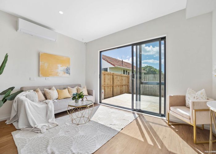  at 4/69 Wharf Road, Te Atatu Peninsula, Auckland