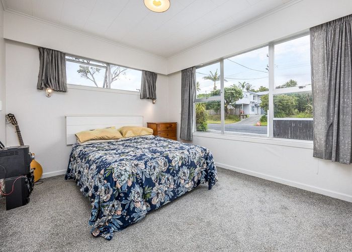  at 11 Amanda Lane, Snells Beach, Snells Beach