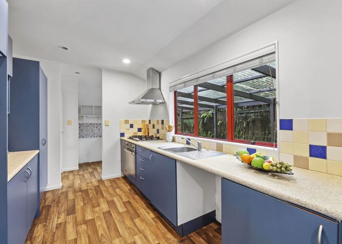 at 15A Katrina Place, Massey, Waitakere City, Auckland