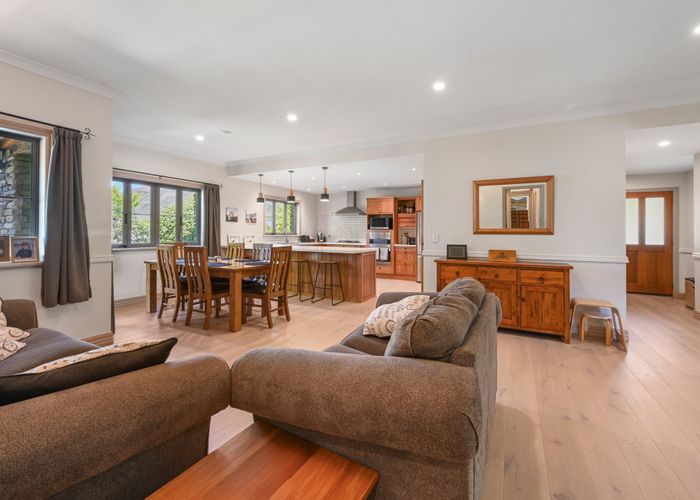  at 4 Manorburn Place, Lake Hayes, Queenstown