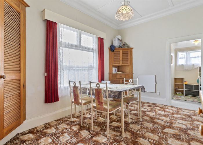  at 1136 Heaphy Terrace, Fairfield, Hamilton