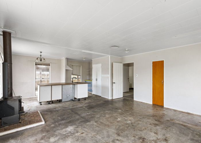  at 15 Kopi Place, Massey, Waitakere City, Auckland