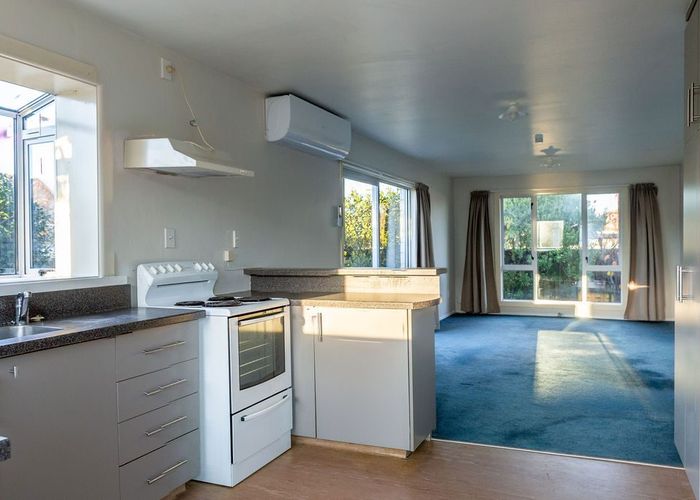  at 1/51 Oldwood Street, Bishopdale, Christchurch City, Canterbury