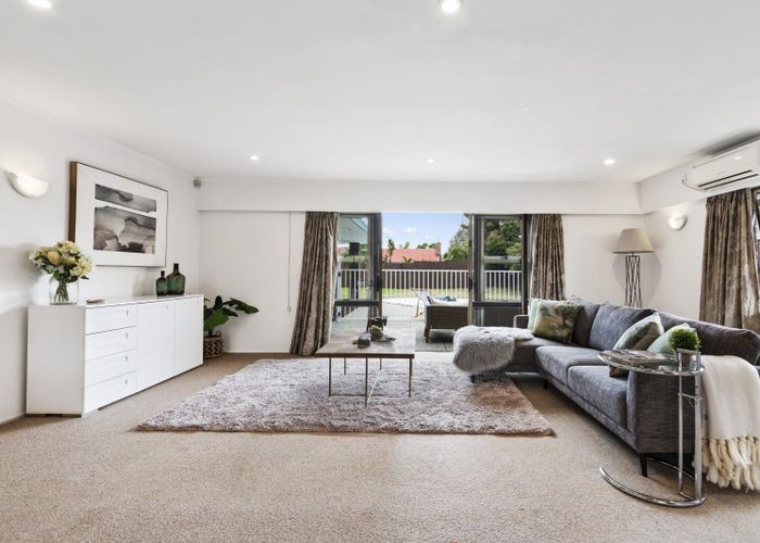  at 11 Rippleside Place, Pahurehure, Papakura