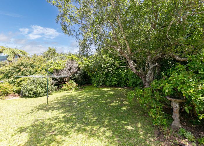  at 12 Roy Street, Tawa, Wellington