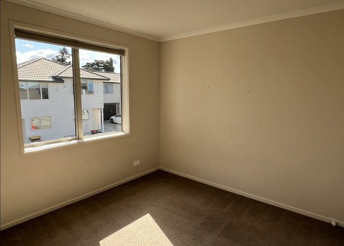  at 20 Akeake Lane, Manurewa, Manukau City, Auckland