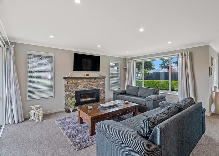  at 22 Euphrasie Drive, Aidanfield, Christchurch City, Canterbury