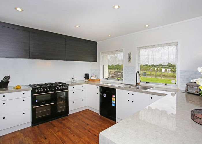  at 118 Gelling Road, Papakura