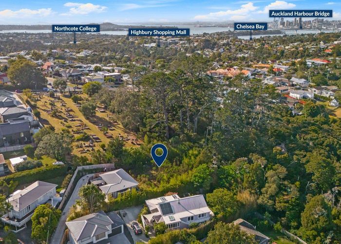  at 14B Coroglen Avenue, Birkenhead, North Shore City, Auckland
