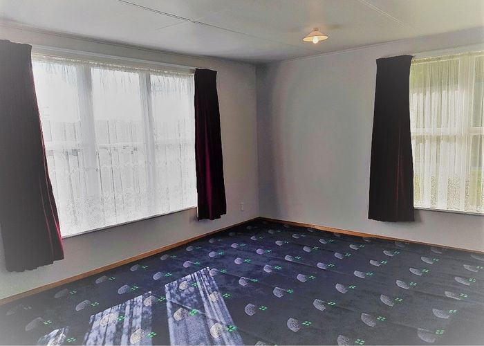  at 9 Castor Crescent, Cannons Creek, Porirua, Wellington