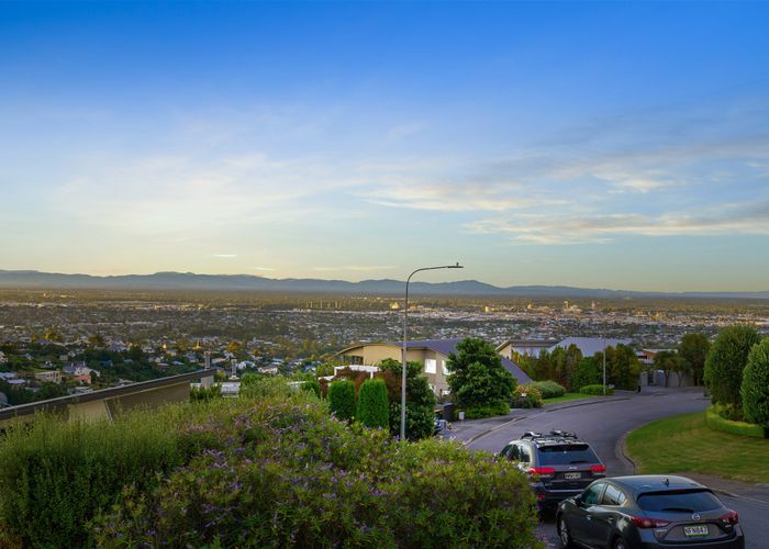  at 69 Longhurst Terrace, Cashmere, Christchurch