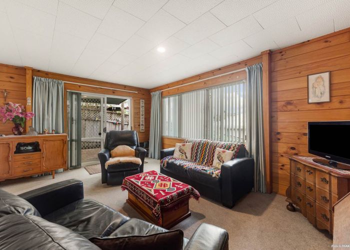  at 2A Mossop Rise, Glenfield, North Shore City, Auckland