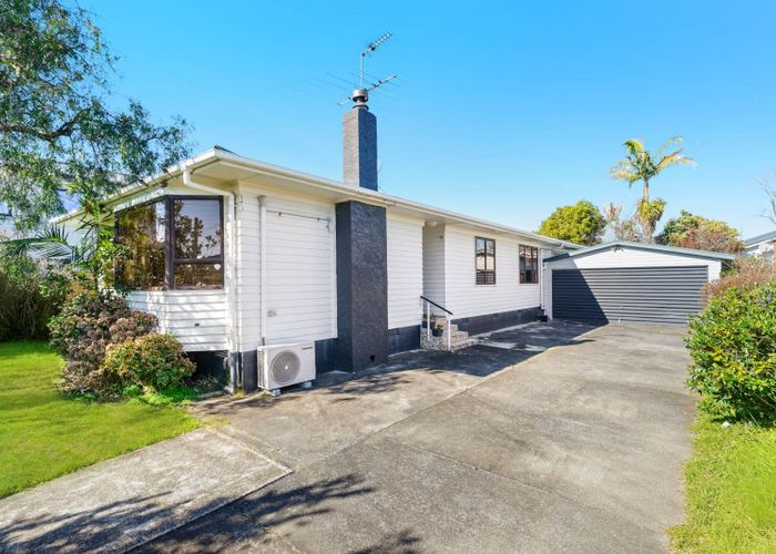  at 54  Tiraumea Drive, Pakuranga, Manukau City, Auckland