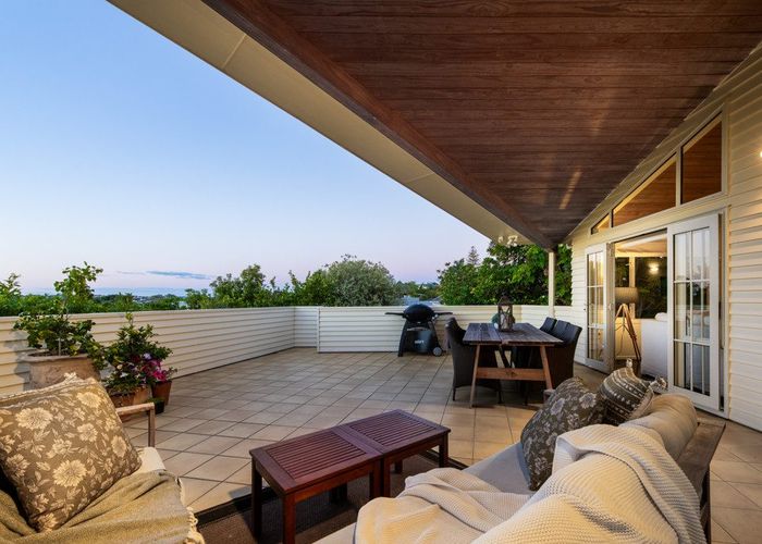  at 93A Kowhai Road, Mairangi Bay, North Shore City, Auckland