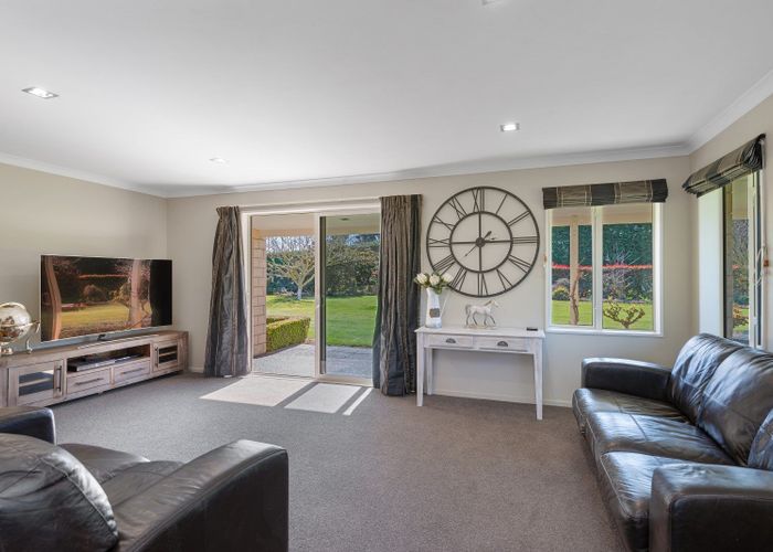  at 2/736 Sandy Knolls Road, Christchurch