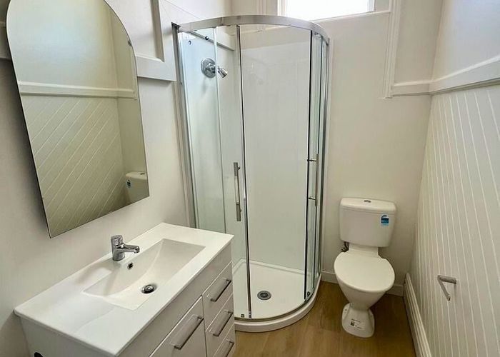  at 1/297 Barbadoes Street, City Centre, Christchurch City, Canterbury